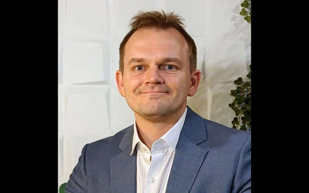 The Nikki Clarke Show with Sam Hebeisen